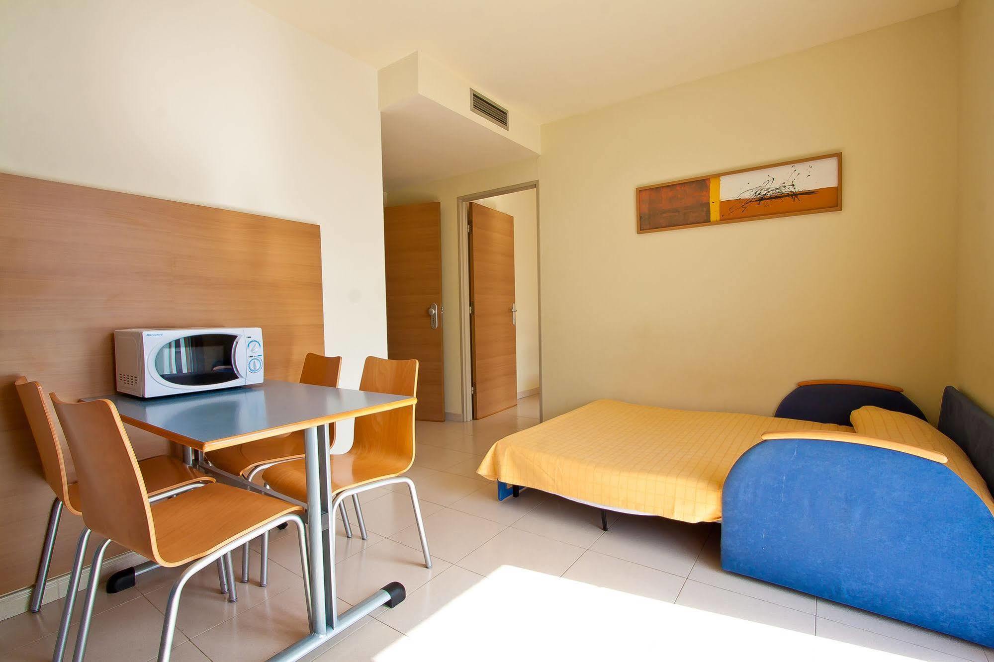 Aqua Hotel Nostre Mar Apartments Пинеда де Мар Екстериор снимка